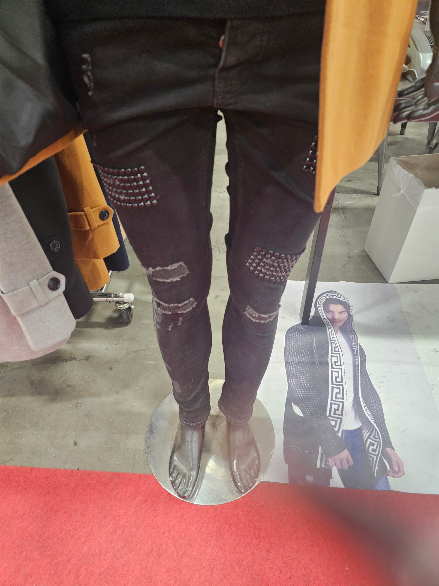 Black Washed Fashion Jeans with Metal Studs